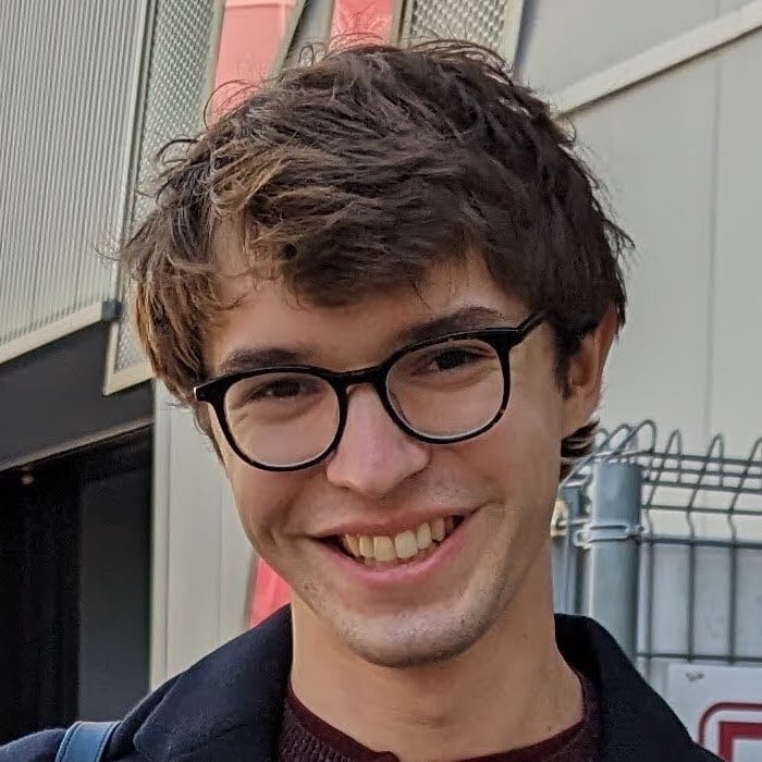 Collin Burns headshot